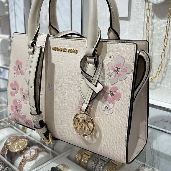 Michael Kors Sheila Small Central Zip Floral Embellished Satchel Crossbody NWT - Picture 16 of 16